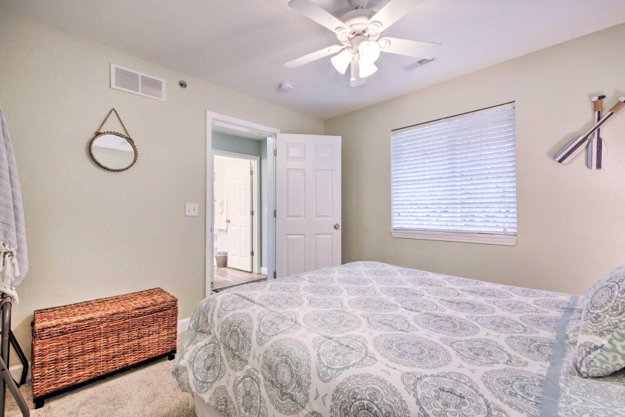 Sleek Lake Ozark Gem With Views And Pool Access! Kültér fotó
